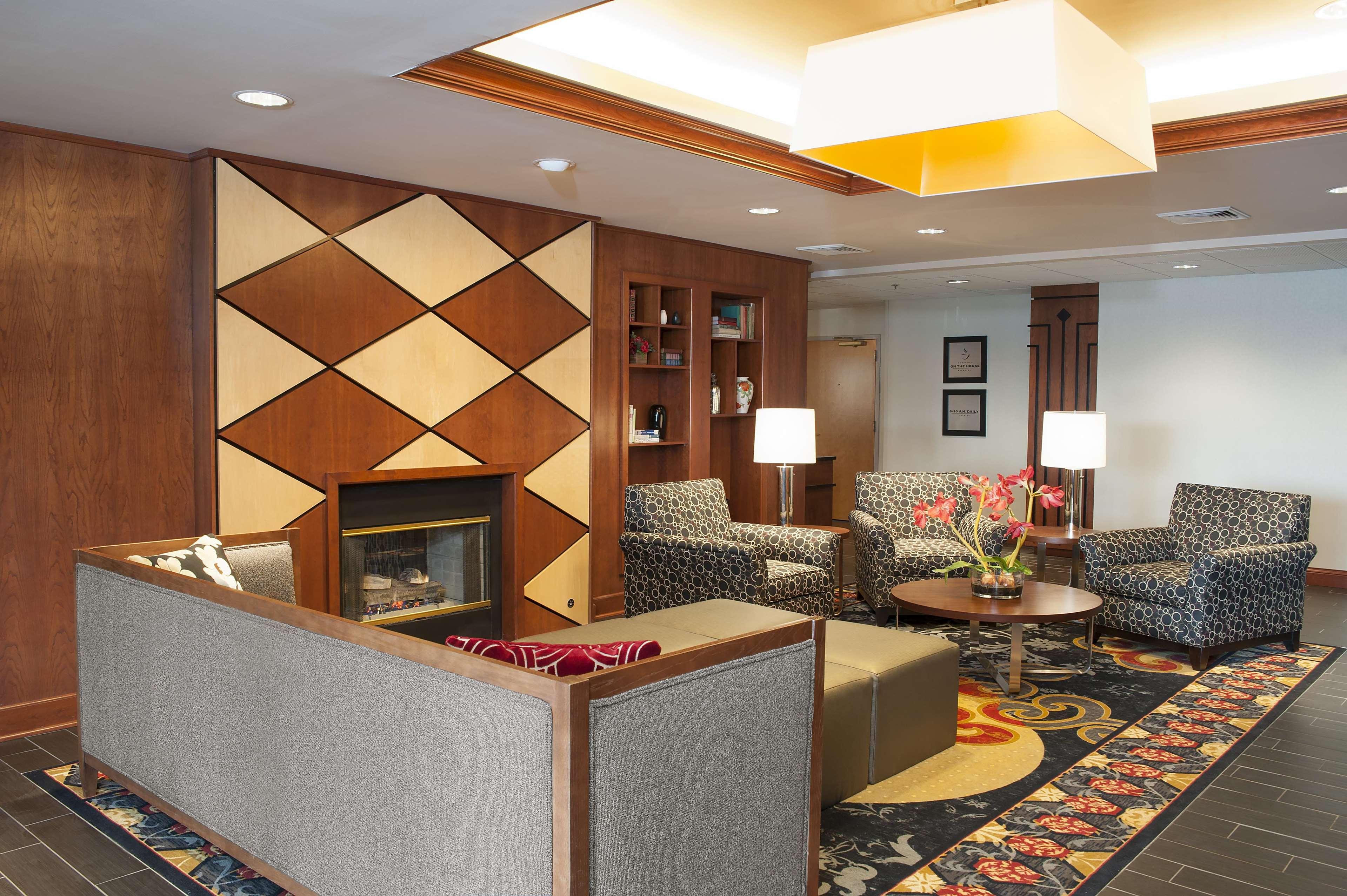 Hampton Inn Columbus/Taylorsville Edinburgh Buitenkant foto