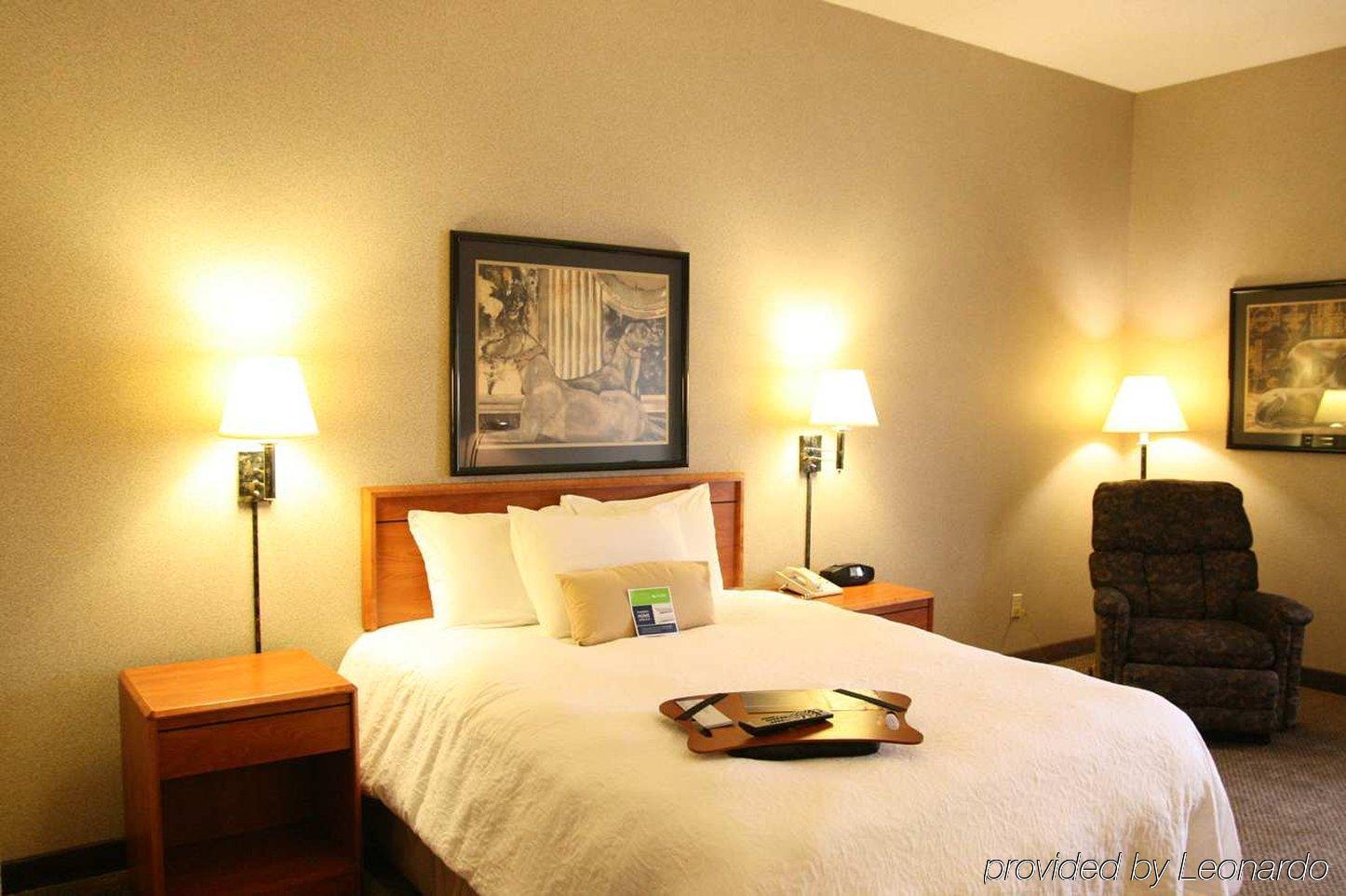 Hampton Inn Columbus/Taylorsville Edinburgh Kamer foto