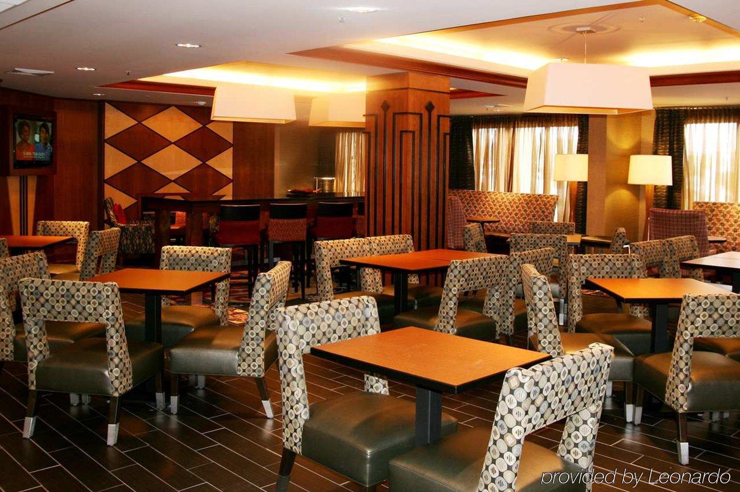 Hampton Inn Columbus/Taylorsville Edinburgh Buitenkant foto